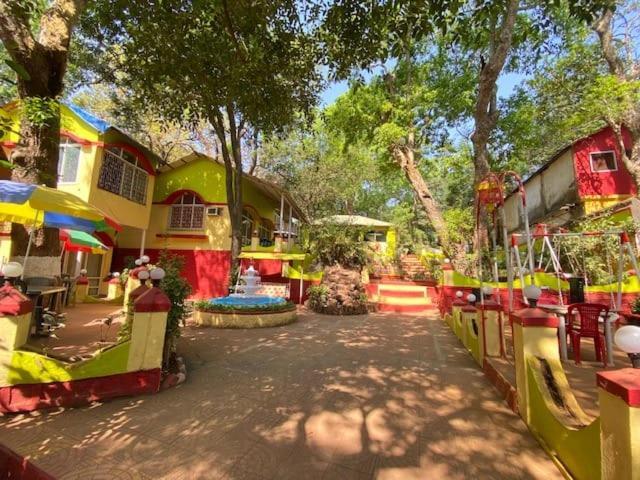 New Green Hill Matheran Bagian luar foto