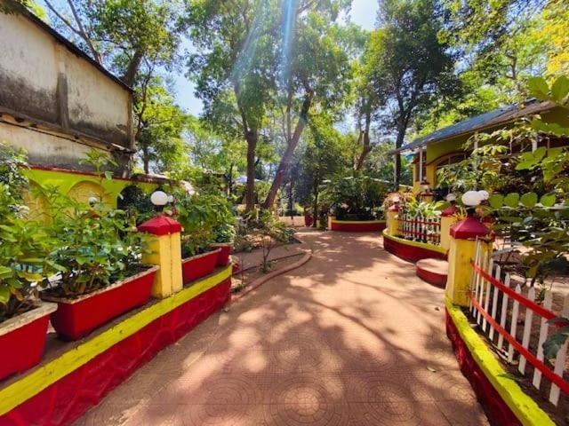 New Green Hill Matheran Bagian luar foto